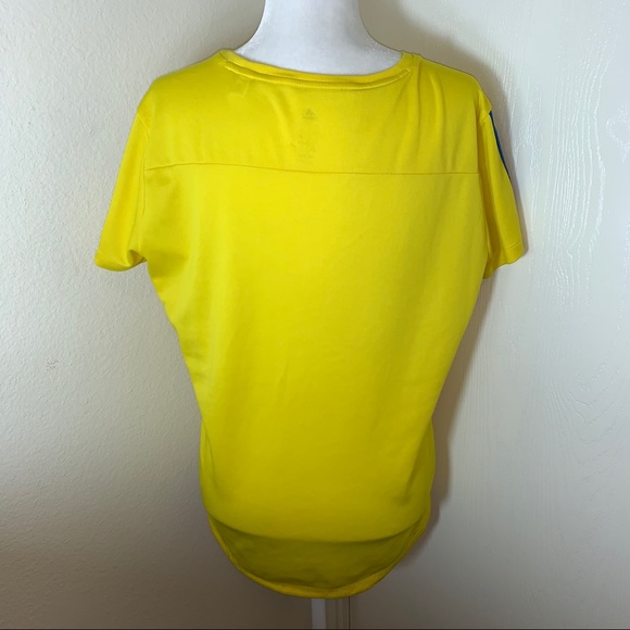 Boston Marathon 2017 Adidas Running Shirt - Picture 5 of 7